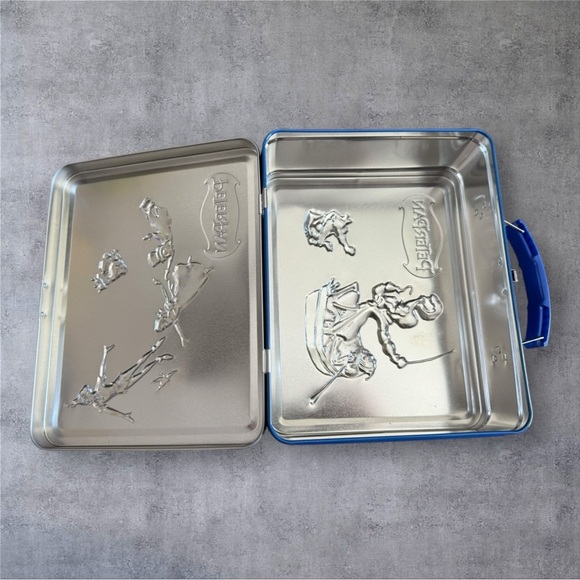 Best Buy Exclusive Disney's Peter Pan Platinum Edition Lunchbox,  2003 - NIB - Picture 7 of 7